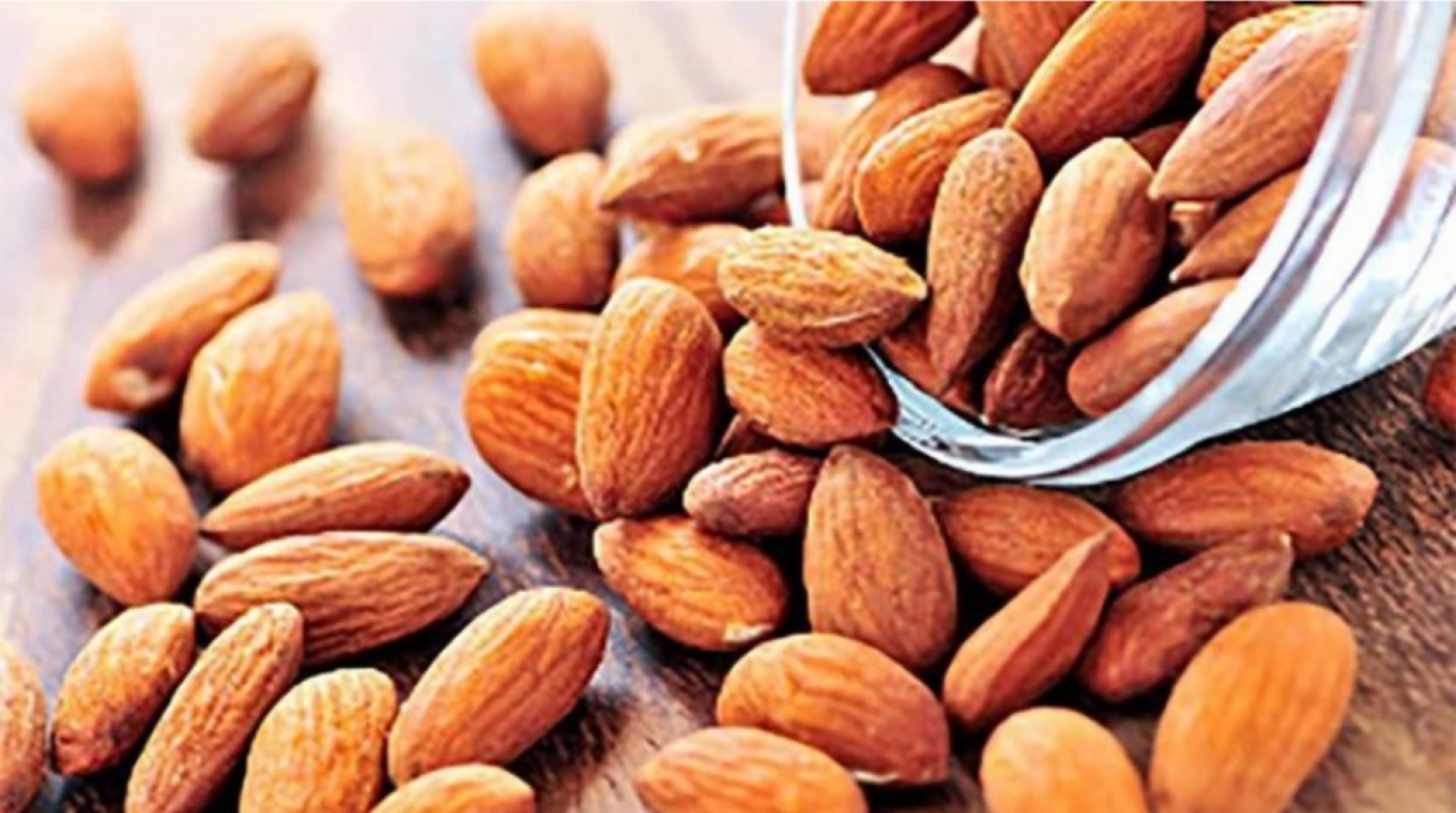 Image 7 Manfaat Kacang Almond : Kaya Nutrisi Hingga dapat Menurunkan Berat Badan
