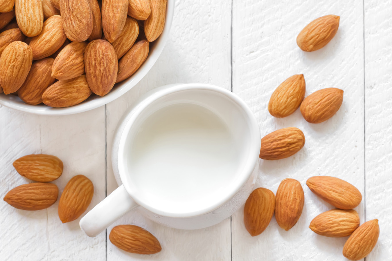 Image Manfaat Kacang Almond Untuk Kesuburan baik Pria Maupun Wanita